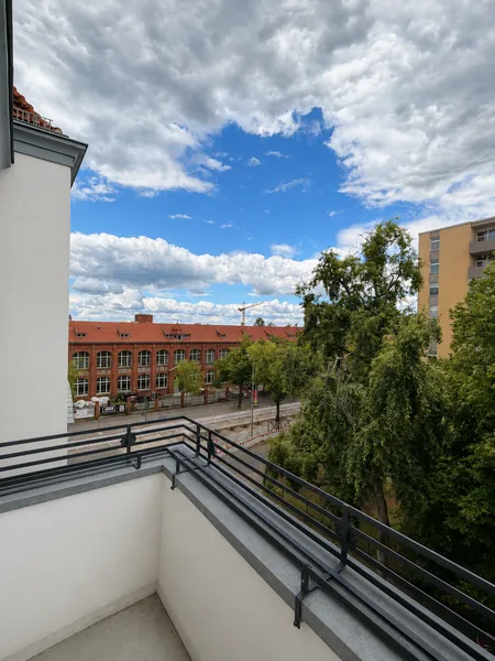 Handwerkerwohnung mit Balkon — photo 1